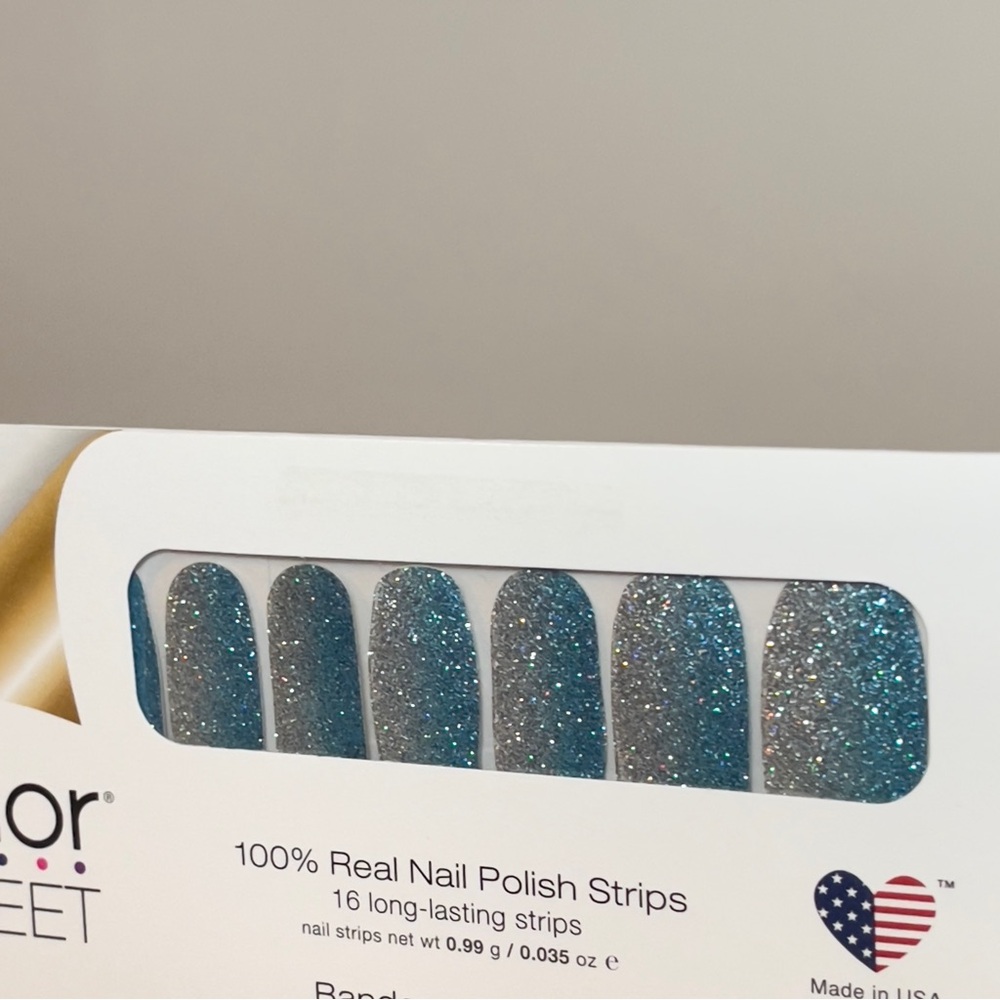 French Riviera Color Street Nail Set - Picture 4 of 6